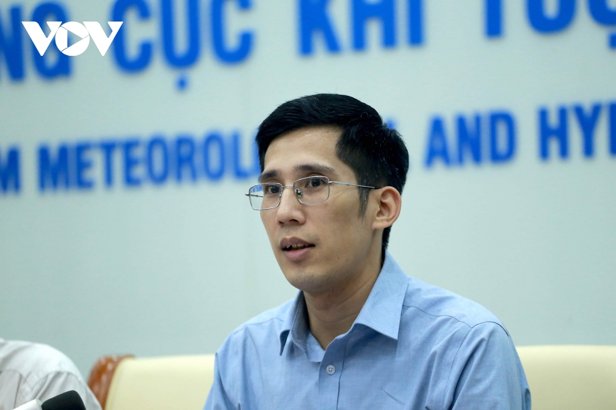 Ông Trần Quang Năng - Trưởng phòng Dự báo thời tiết (Trung tâm Dự báo KTTV quốc gia, Tổng cục KTTV, Bộ TN&MT).