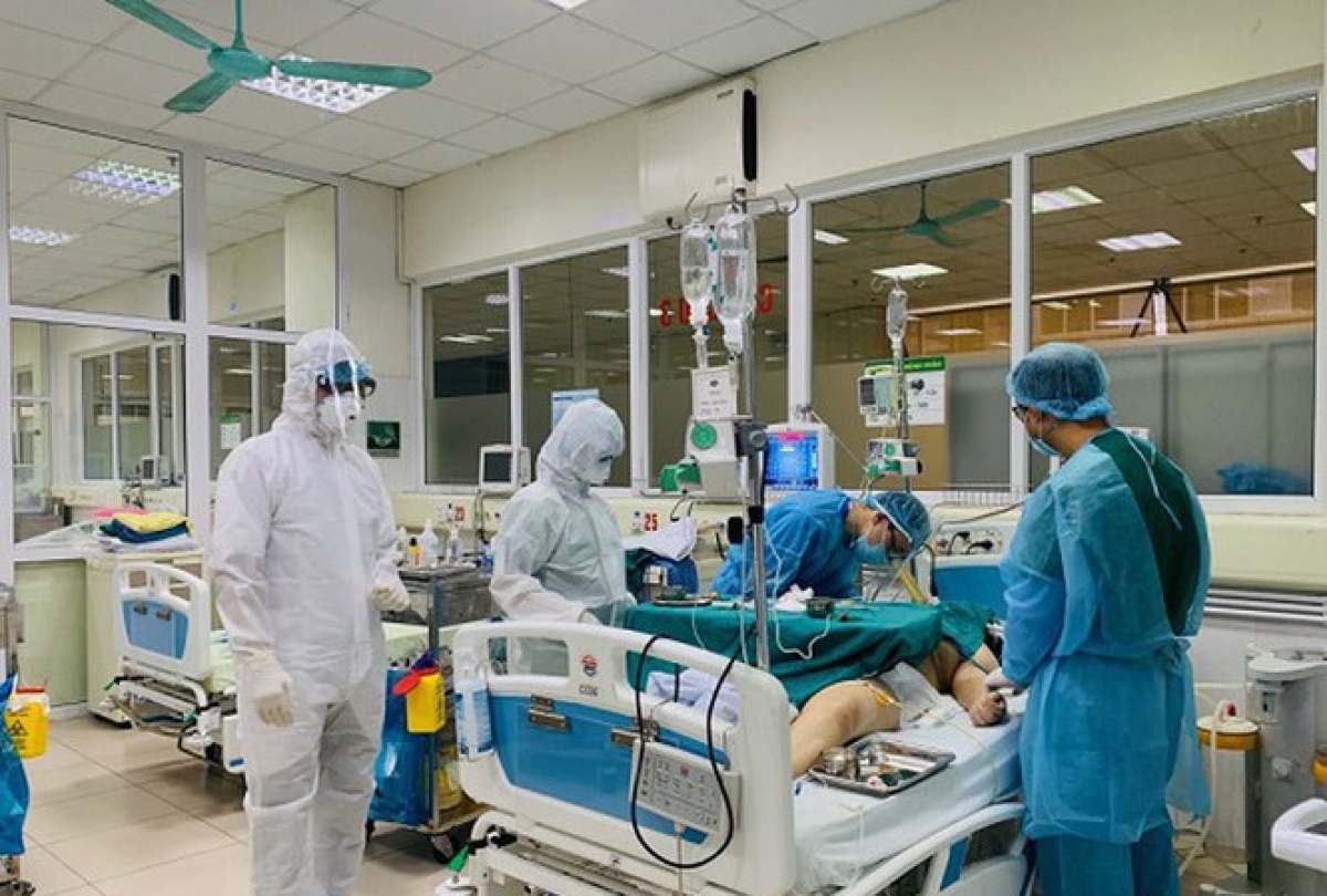 vietnam formulates strategy to reduce covid-19 related deaths picture 1
