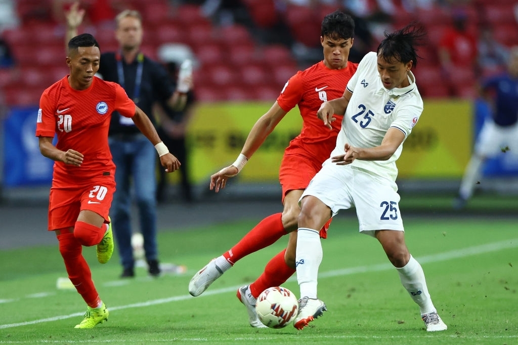 thang nhan singapore, Dt thai lan dan dau bang a thang tien ban ket aff cup 2020 hinh anh 3