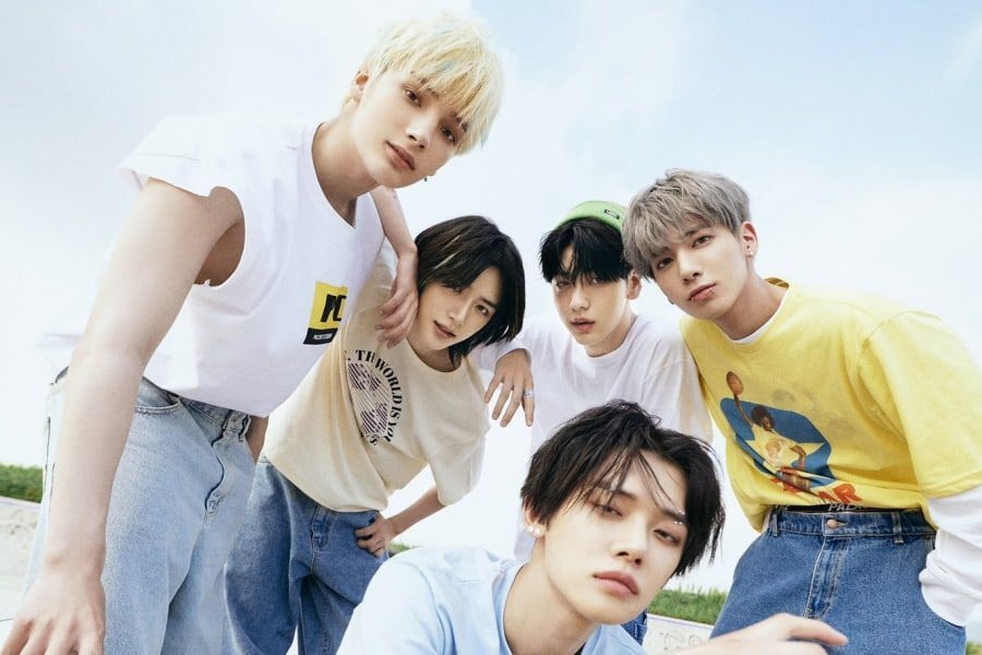 Album của TXT lọt top "50 album hay nhất năm" do Rolling Stones bình chọn |  VOV.VN