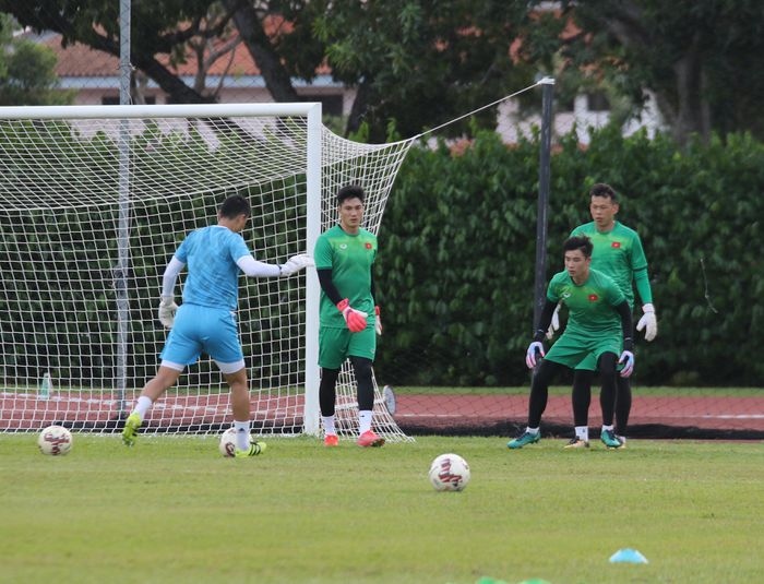 national squad hold practice ahead of aff cup match against malaysia picture 9 national squad hold practice ahead of aff cup match against malaysia picture 9