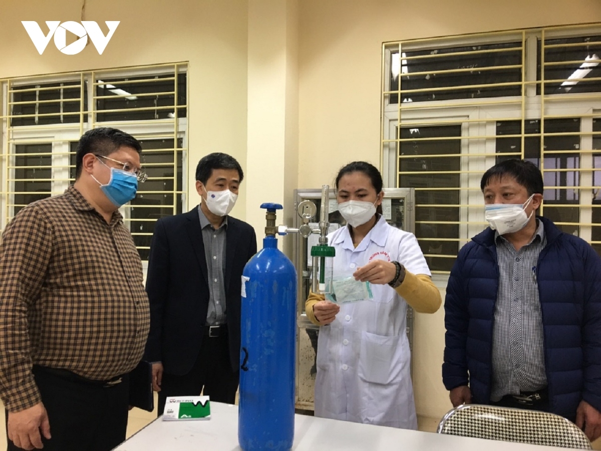 hanoi sets up treatment facilities to treat mild covid-19 cases picture 9