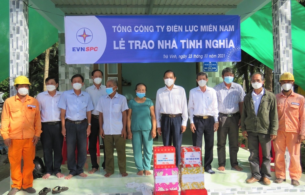 Trao nhà tình nghĩa tại Trà Vinh