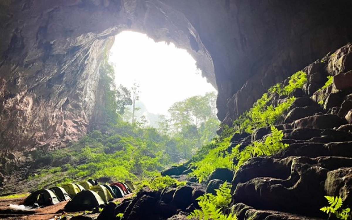 Entrance to Pygmy cave, the fourth largest cave on earth, located inside Phong Nha–Ke Bang National Park in central Quang Binh province. (Photo: nhandan.vn)