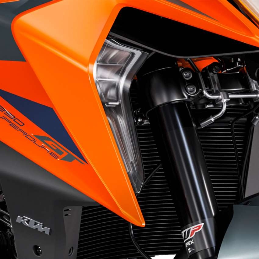 chi tiet ktm super duke gt 1290 2022 voi nhung nang cap moi hinh anh 6