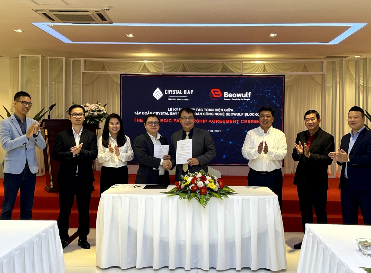 Crystal Bay hợp tác với Beowulf Blockchain xây dựng nền tảng giao dịch trực tuyến NFT