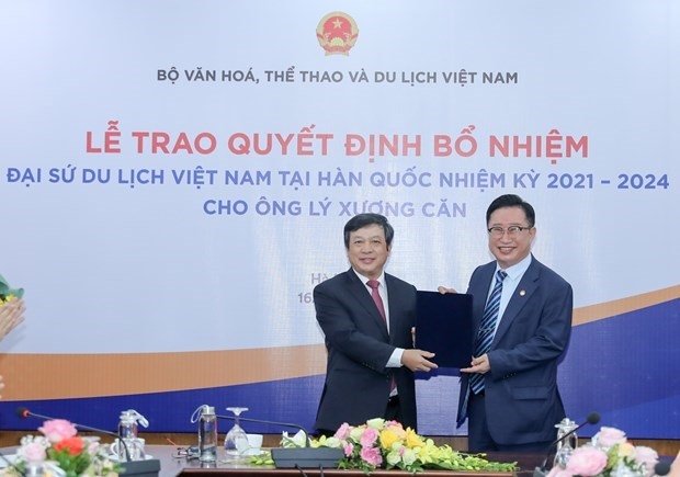 ly xuong can continues role as vietnamese tourism ambassador to rok picture 1