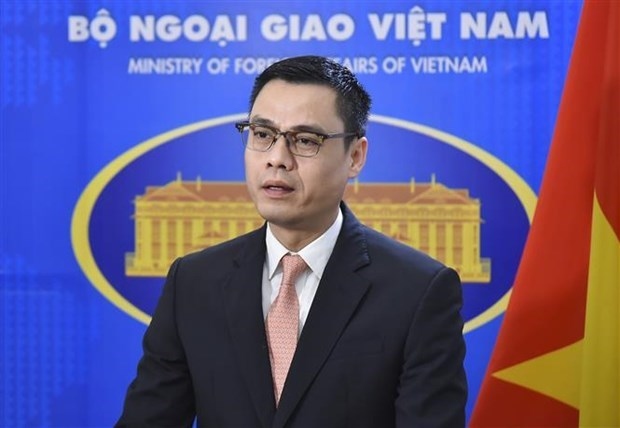 vietnam, eu discuss bilateral, multilateral issues picture 1