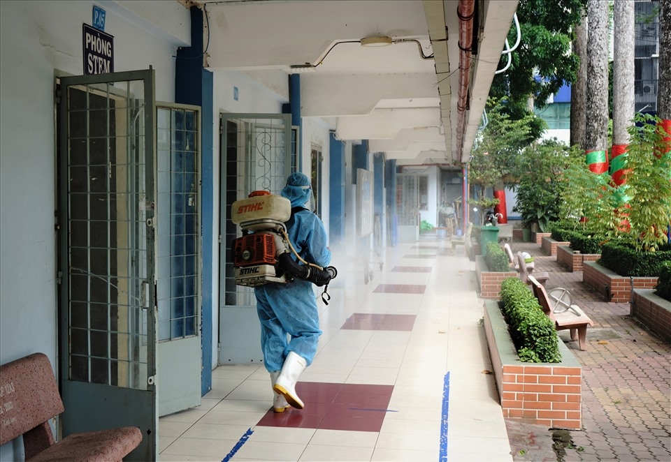 Nguyen Du high school had been used as an isolation area for COVID-19 patients in July and August of this year, meaning the disinfection process is rigorously carried out to ensure safety ahead of welcoming back students.