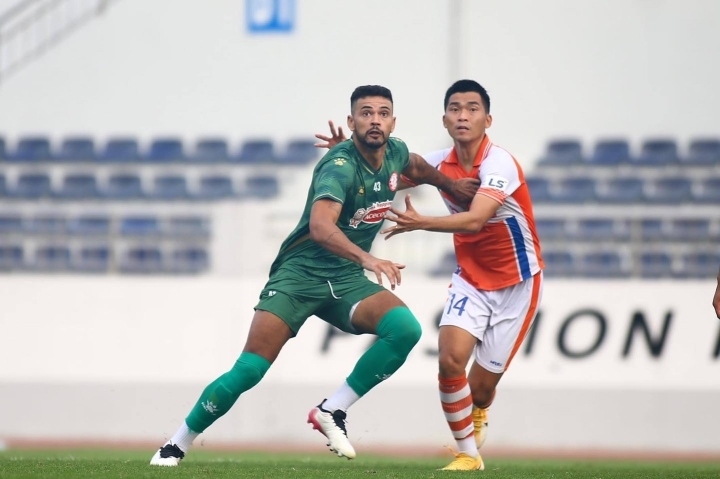 8 thành viên clb tp.hcm mắc covid-19 hình ảnh 1 8 thanh vien clb tp.hcm mac covid-19 hinh anh 1