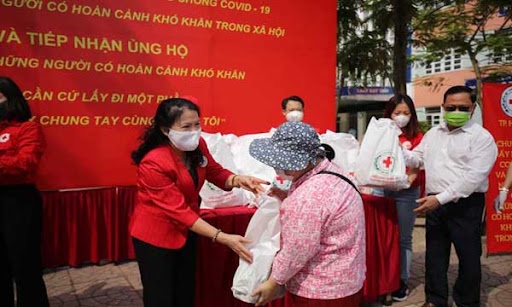 vietnam red cross society to provide tet gifts to poor people nationwide picture 1