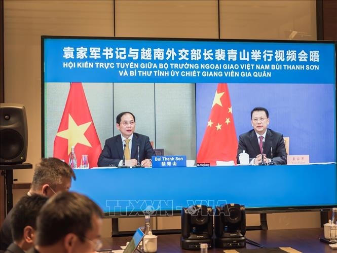 fm encourages local vietnam china cooperation picture 1