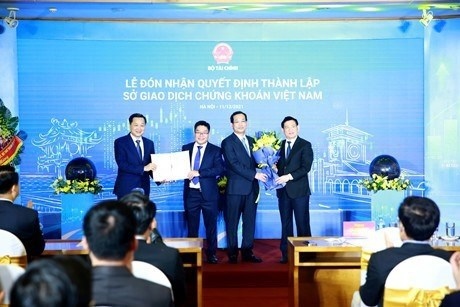 vietnam stock exchange makes debut picture 1