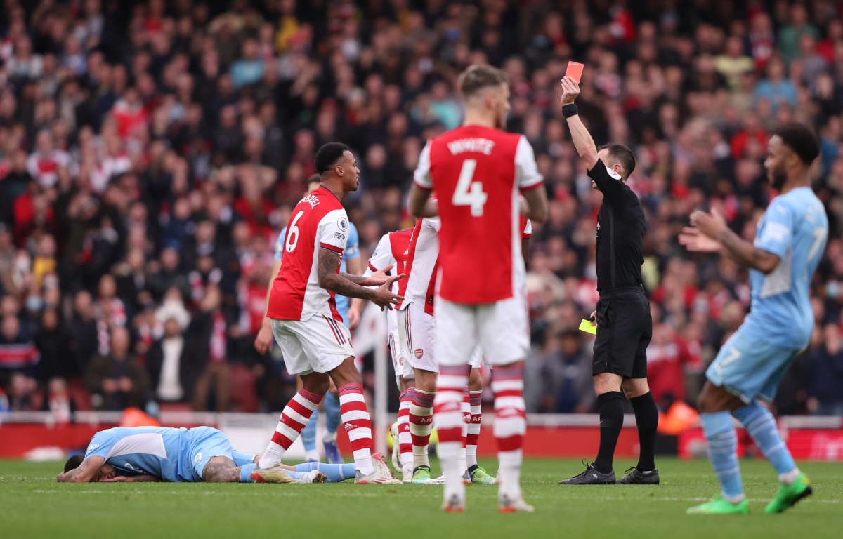 rodri ghi ban phut 90 3, man city loi nguoc dong thang 10 nguoi cua arsenal hinh anh 21