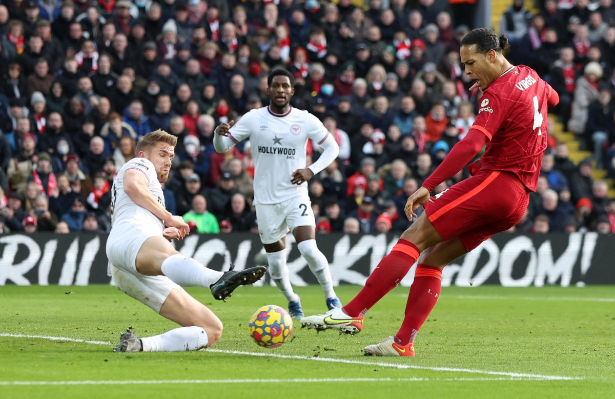 thang de brentford, liverpool chiem ngoi nhi ngoai hang anh tu tay chelsea hinh anh 14