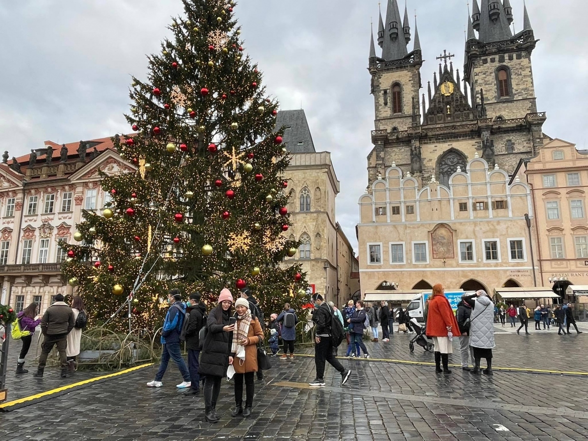 giao thua tram lang tai thu do praha, sec hinh anh 1