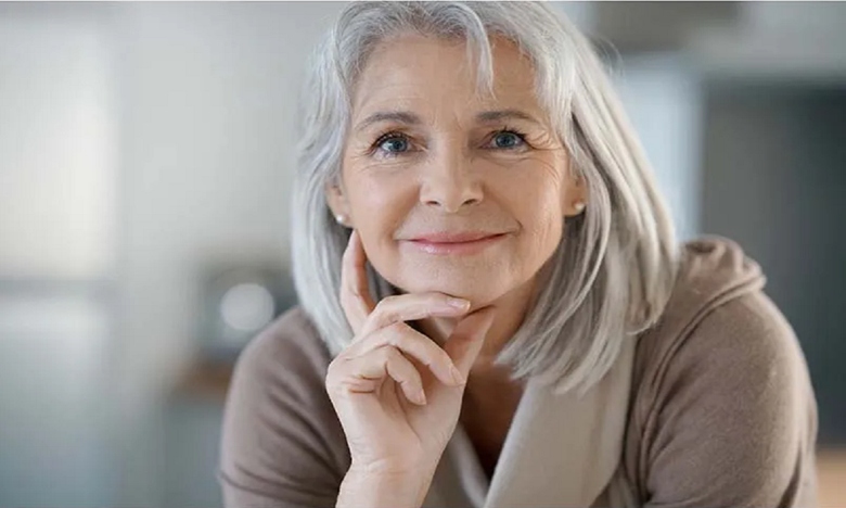 Bốn yếu tố ở tuổi trung niên dự báo tuổi già khỏe mạnh ở phụ nữ