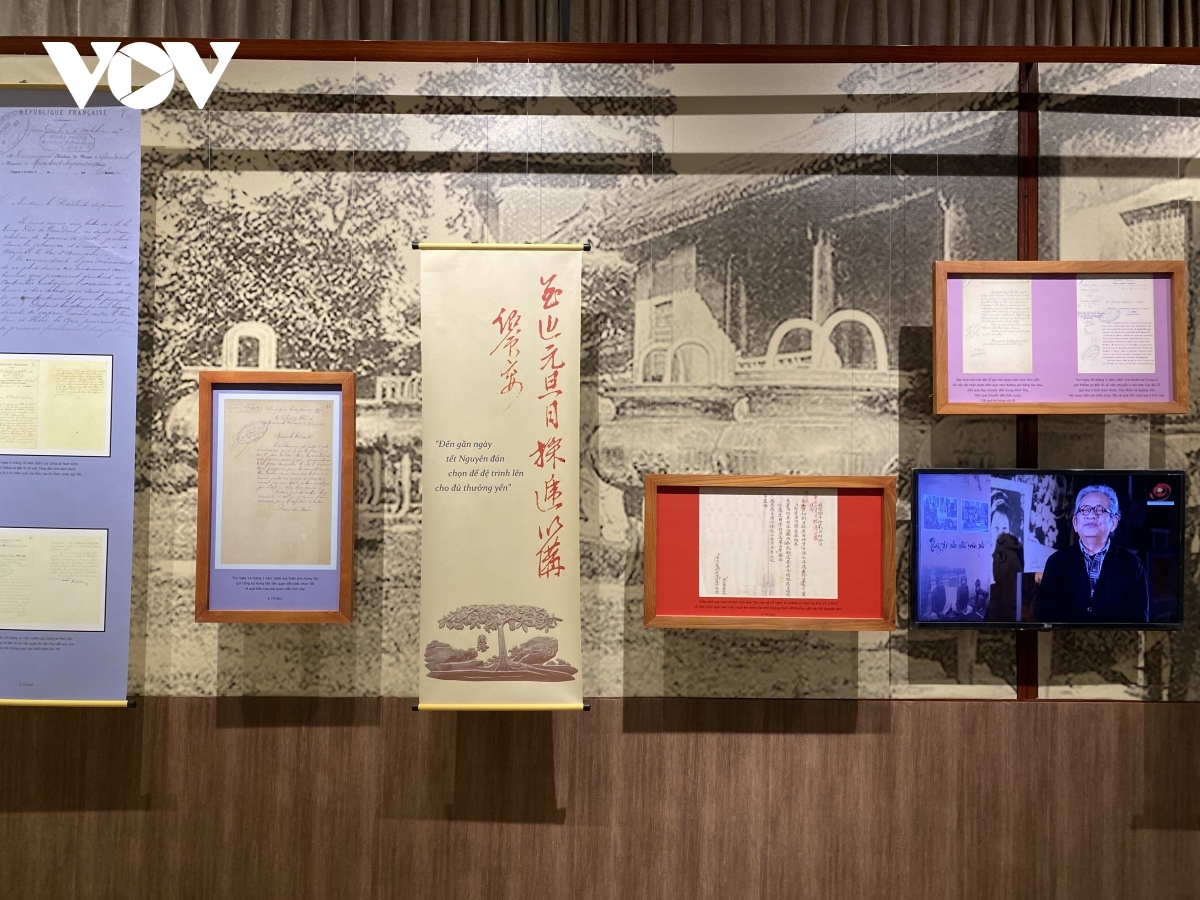 exhibition on traditional tet opens to public picture 7