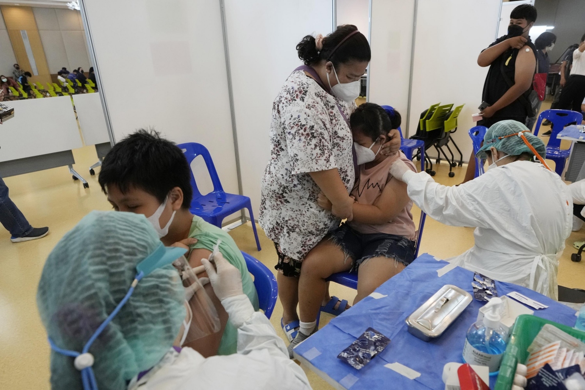 thai lan tiem vaccine covid-19 cho tre em tu 5 - 11 tuoi hinh anh 1