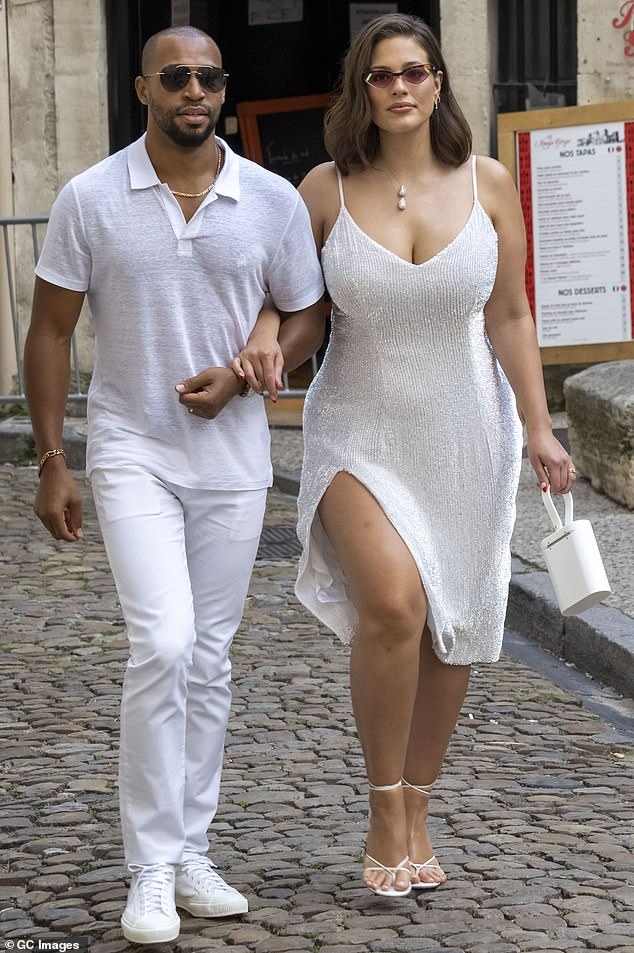 Ashley Graham và ông xã Justin Ervin