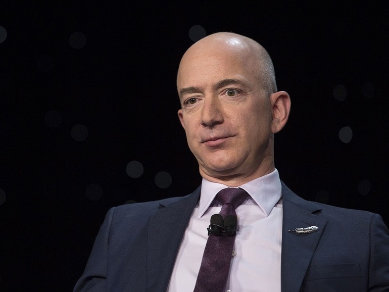 Tỷ phú Jeff Bezos mất 20 tỷ USD giá trị tài sản trong tuần cổ phiếu công nghệ bị bán tháo (Ảnh: Bloomberg).