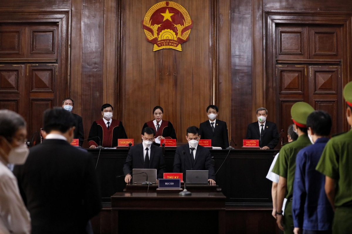 HĐXX tuyên án. Ảnh Ngọc Dương