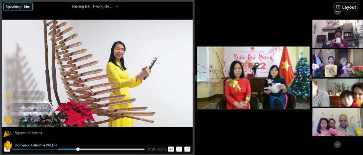 Các tiết mục văn nghệ truyền thống được biểu diễn trực tuyến. Ảnh: Đại sứ quán Việt Nam tại Italy