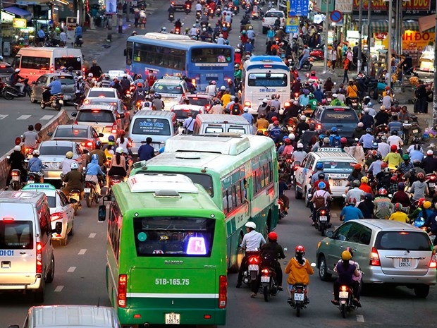 first vietnamese city to carry out e-transportation development plan picture 1
