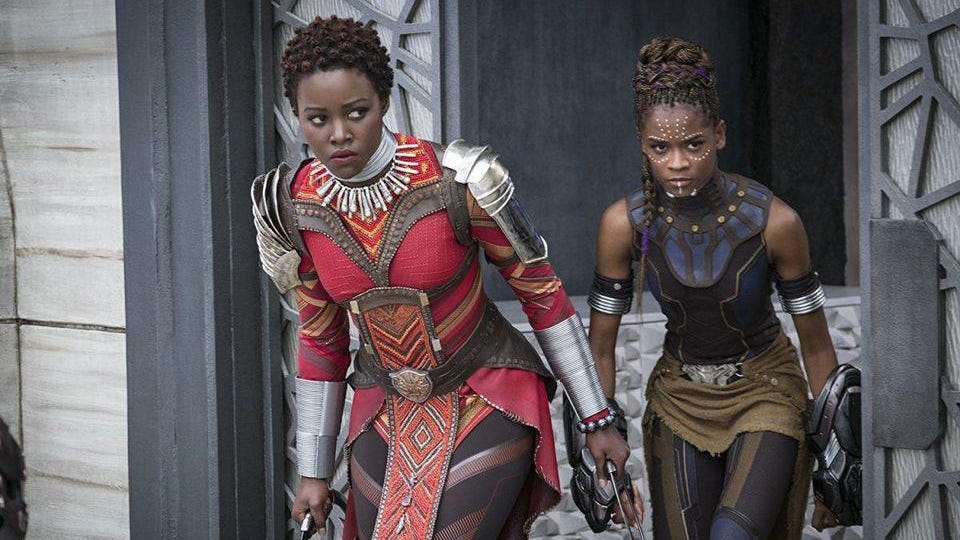 Lupita Nyong'o và Letitia Wright trong "Black Panther". Nguồn: Walt Disney và Marvel