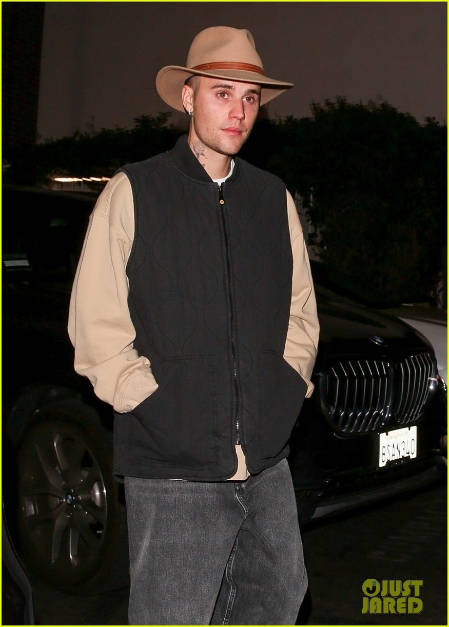 Hết thời tổ quạ Justin Bieber chính thức cắt tóc húi cua ngắn cũn  khoe vẻ điển trai như hồi 18