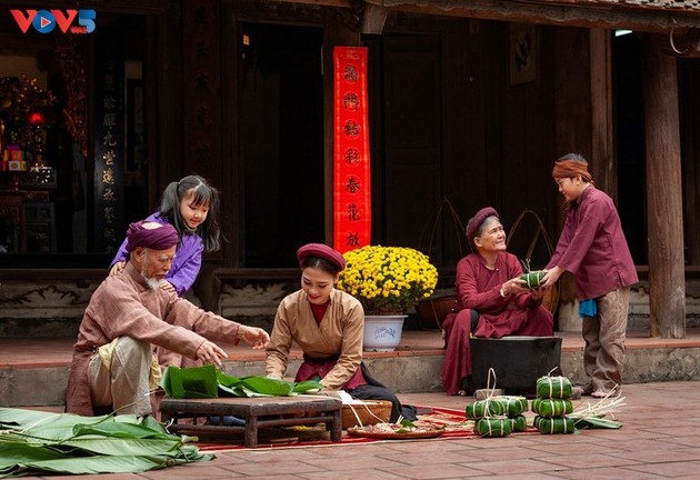 memories of tet recalled in phan huy s photo series picture 3