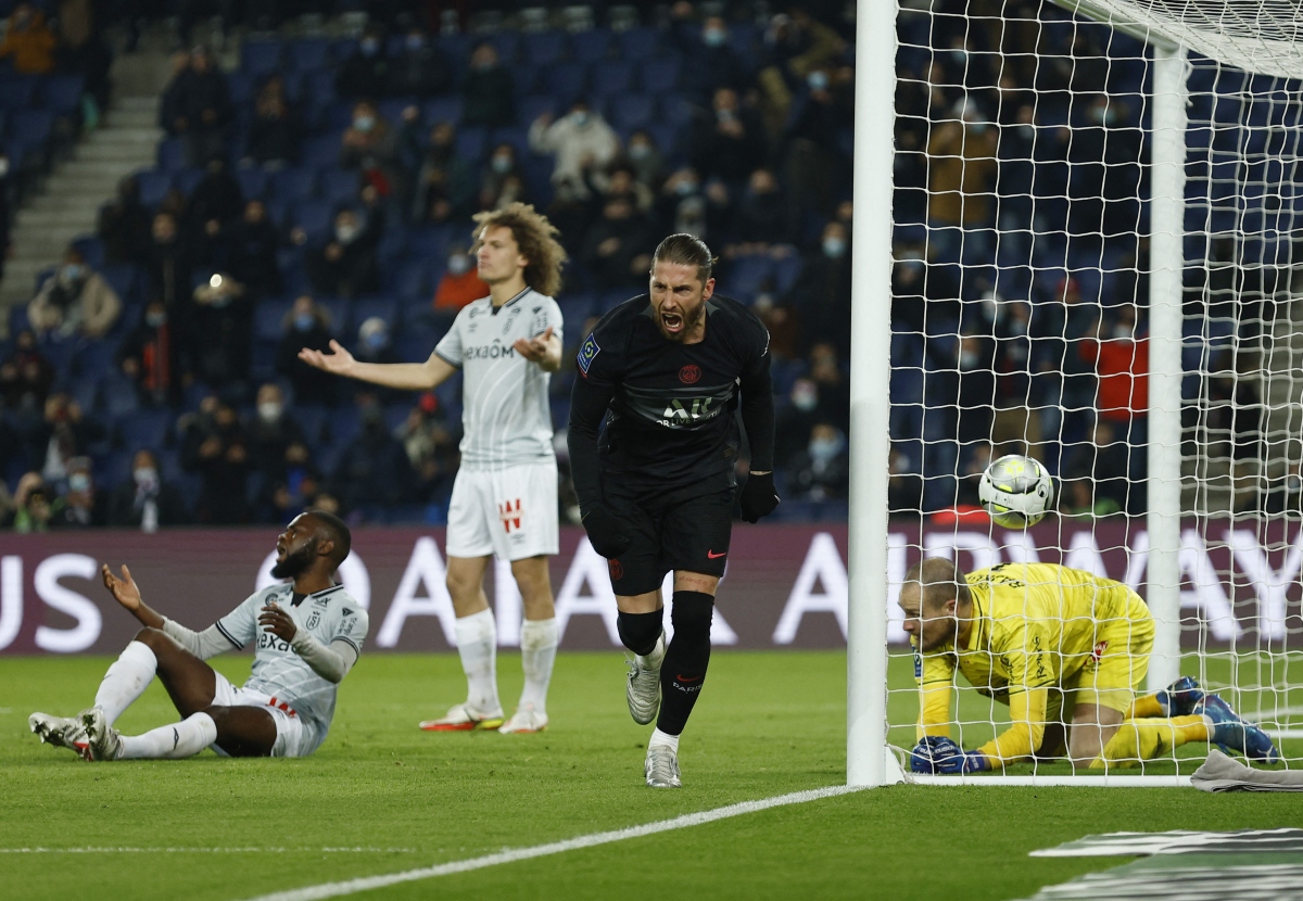 Phút 62, Sergio Ramos lên tham gia tấn công trong tình huống phạt góc và ghi bàn sau 2 nỗ lực dứt điểm liên tiếp.