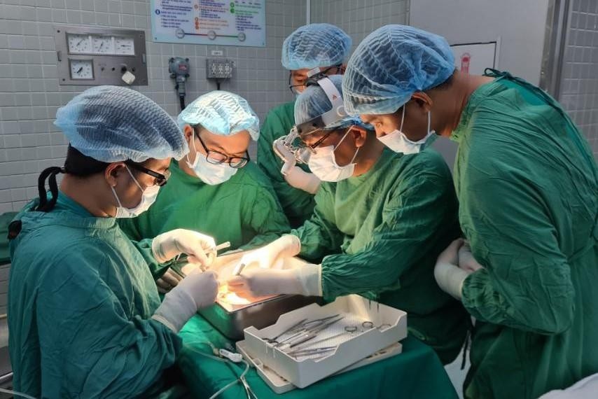 vietnam first conducts kidney transplant across blood groups picture 1
