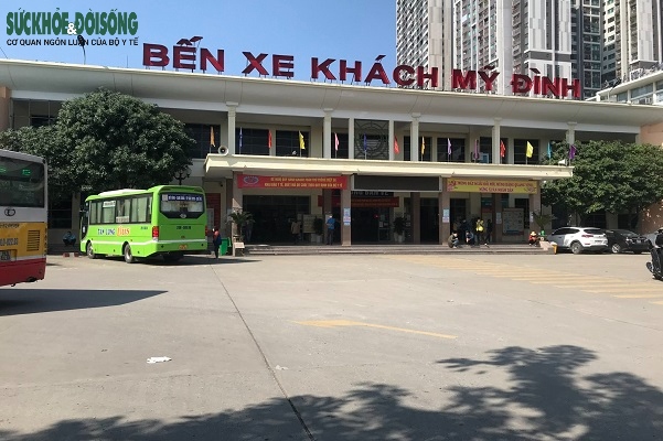 hanoi bus stations fall quiet ahead of lunar new year picture 1