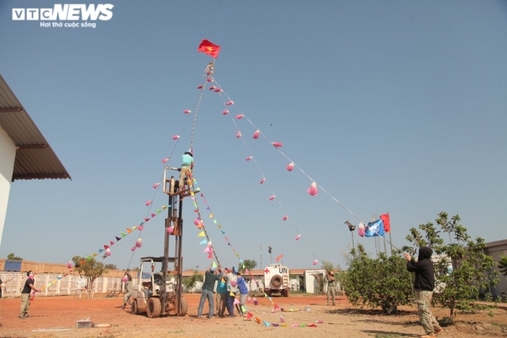 vietnamese peacekeepers celebrate lunar new year holiday in south sudan picture 8