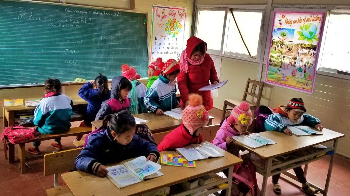 bac kan cho hoc sinh tam dung den truong hinh anh 1