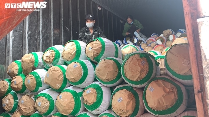 nghe la o cua khau lang son kiem hang tram nghin moi ngay hinh anh 8