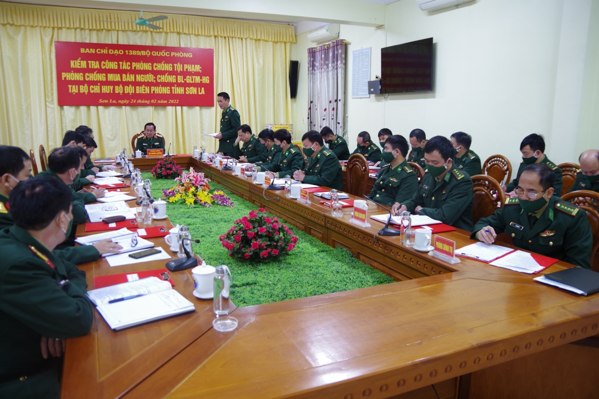 bo quoc phong kiem tra cong tac phong, chong toi pham tuyen bien gioi tinh son la hinh anh 1