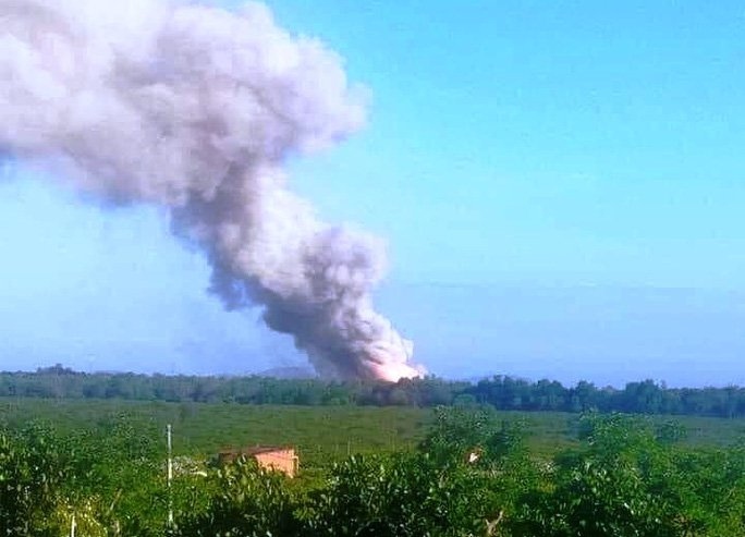ammunition depot explodes in central vietnam picture 1