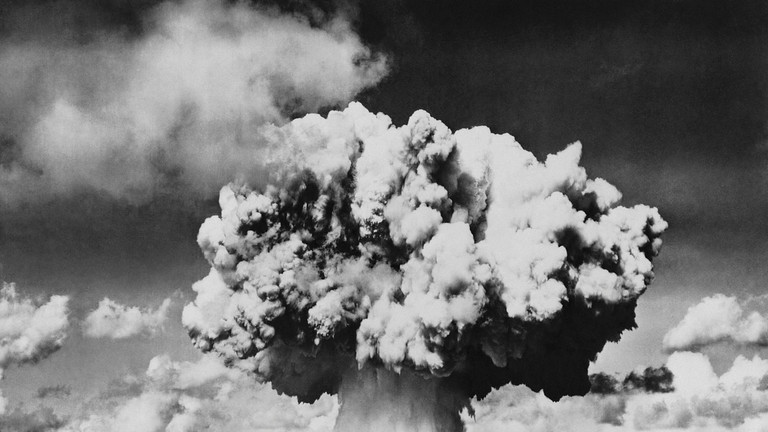 Vụ nổ hạt nhân tại bãi thử Baker Day Test, Bikini ngày 25/7/1946. Ảnh: Getty