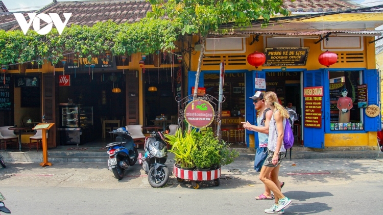 hoi an ranks among top 10 most welcoming places on earth for 2022 picture 1
