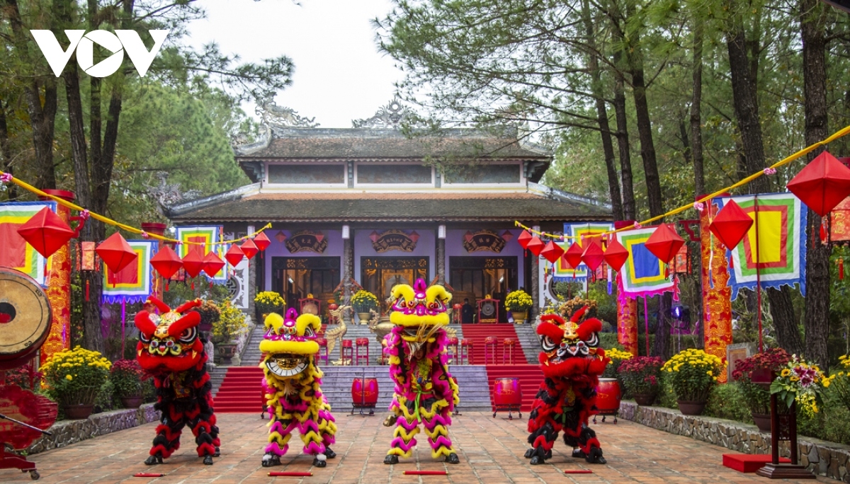 spring festival in hue honours tran dynasty princess picture 1