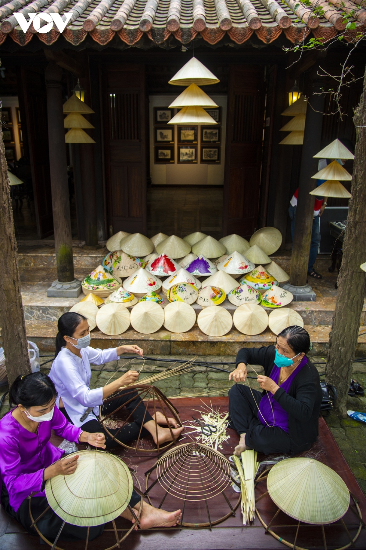 spring festival in hue honours tran dynasty princess picture 10