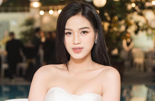 Do Thi Ha receives most likes on fanpage of Miss World