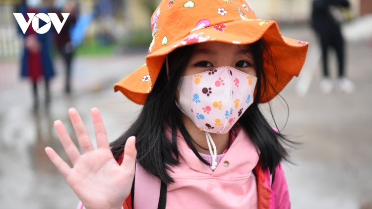 Hanoi kids return to school after nine months of online learning