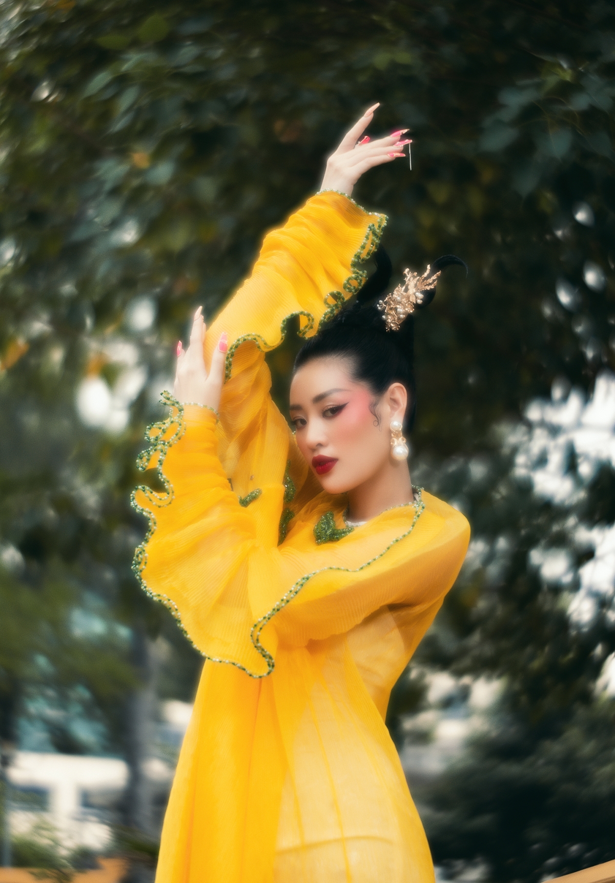 hoa hậu khánh vân thực hiện bộ ảnh lấy cảm hứng từ không khí tháng giêng hình ảnh 8 hoa hau khanh van thuc hien bo anh lay cam hung tu khong khi thang gieng hinh anh 8