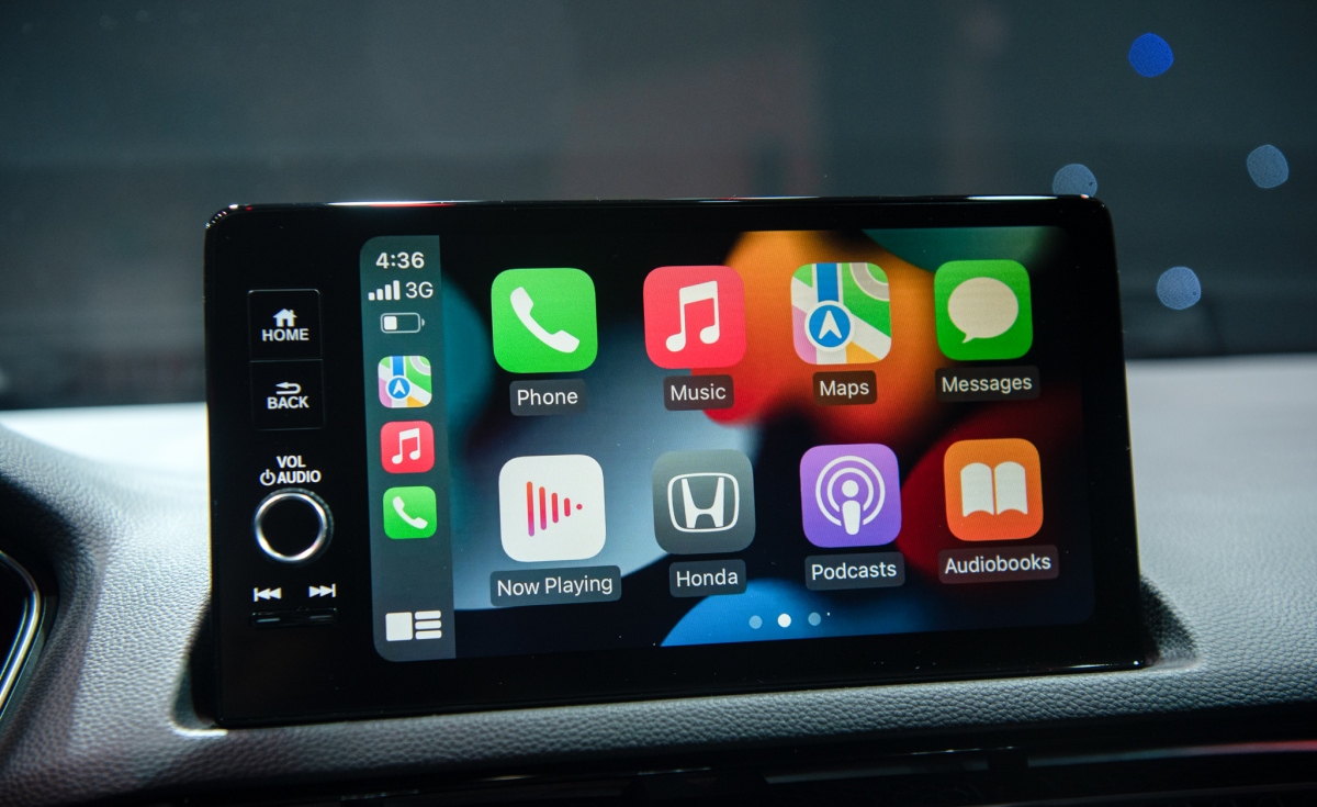 Hệ thống kết nối Apple CarPlay không dây lần đầu được trang bị trên Civic 2022.