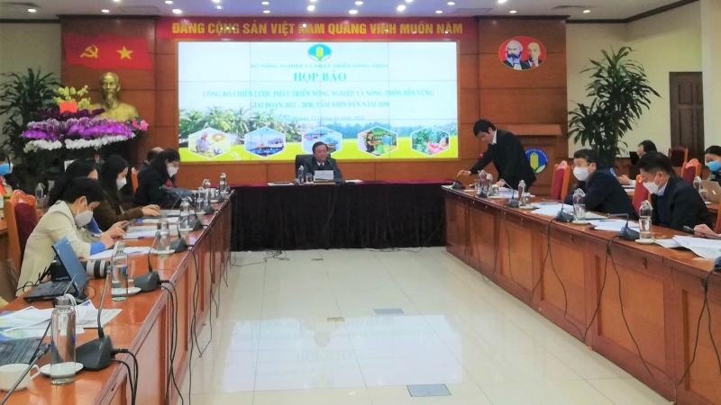 Họp báo công bố Chiến lược phát triển nông nghiệp bền vững.