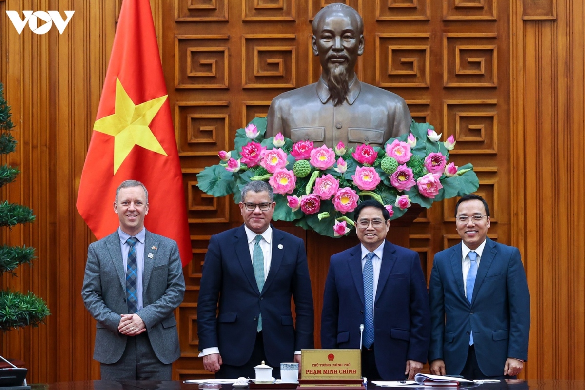 Thủ tướng bày tỏ sự vui mừng trước phát triển nhanh chóng, mạnh mẽ và toàn diện của quan hệ Đối tác chiến lược Việt Nam – Anh trong thời gian qua