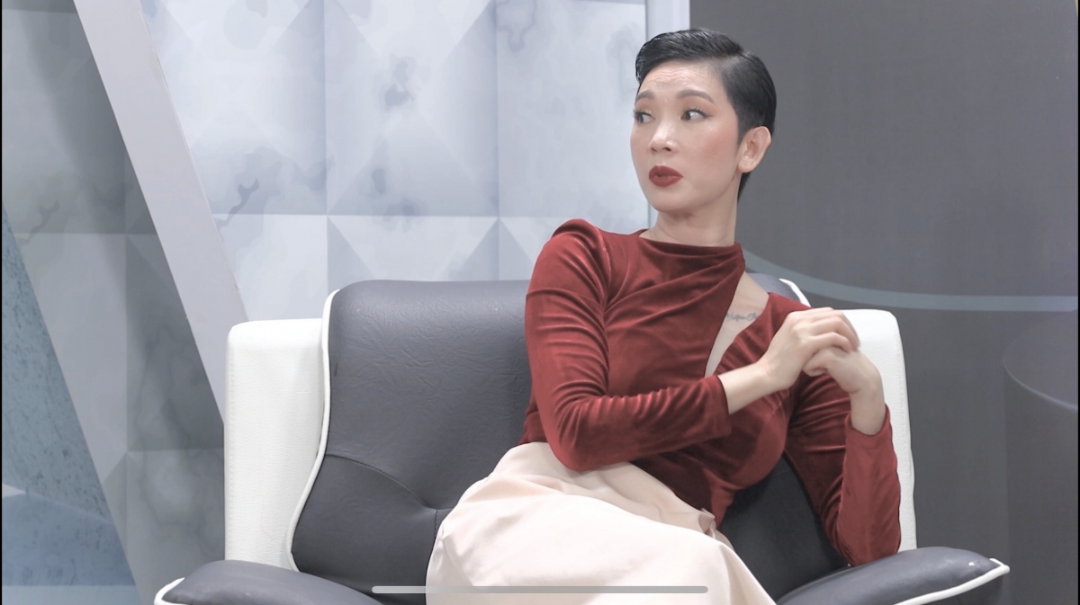 Xuân Lan.